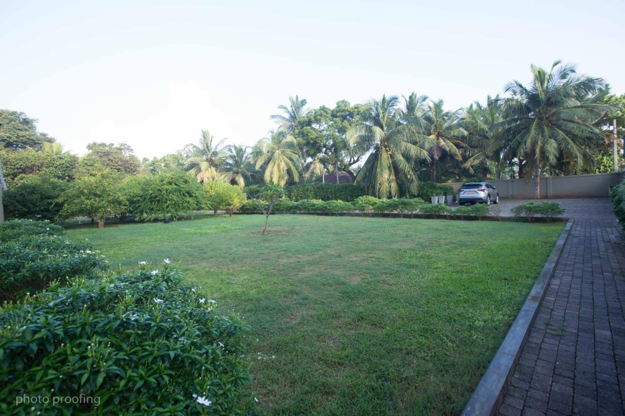 แจฟนา เฮอริเทจ โฮเต็ล Hotel จาฟนา ภายนอก รูปภาพ