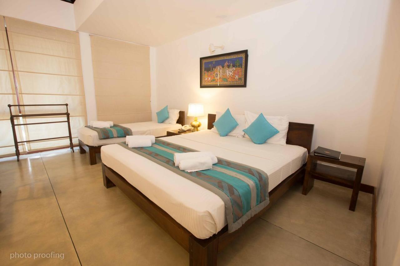 แจฟนา เฮอริเทจ โฮเต็ล Hotel จาฟนา ภายนอก รูปภาพ
